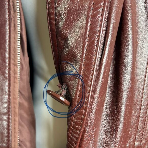 Vintage 70s  Leather Jacket L Burgundy Button Belted Classic Directions Coat - Picture 10 of 11